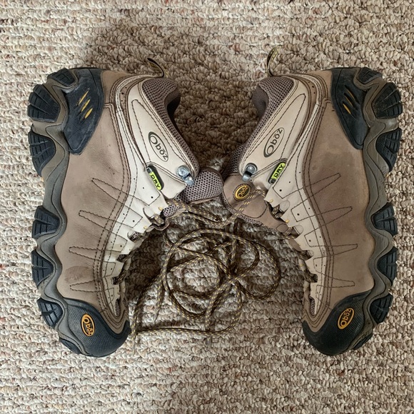 Oboz hiking boot size 9 - Picture 3 of 6